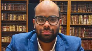 Linford Fernandes (@linford_f)