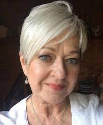 Karen Schwartzkopf's Instagram, Twitter & Facebook