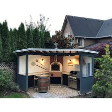 Find out which construction method suits your needs: New Cost Free Outdoor Kitchen Brick Tips Pizza Oven Outdoor Kitchen Backyard Kitchen Outdoor Kitchen Bars