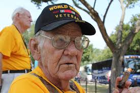 Arizona World War II vets in nation's capital reflect