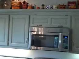Glazed kitchen cabinets will give your kitchen an old world or antiqued look. Paint And Glaze Kitchen Cabinet Refinish Youtube