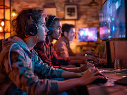 Unleash the Excitement: Engaging Multiplayer Online Games to Play with  Friends | Guul Games
