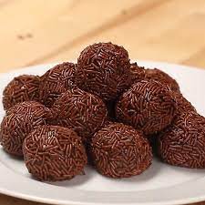 We earn a commission for products purchased through some links in this article. 7 Satisfyingly Easy No Bake Desserts Recipes