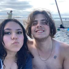 I am looking to connect with general contractors and construction companies  in the Tri Cities and surrounding areas. Can you please comment with  recommendations