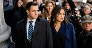 Ballad of dwight and irena. Law Order Svu Season 22 Why Is Episode 4 Not Airing Spoiler Set To Appear As Nbc Drama Returns In 2021 Meaww