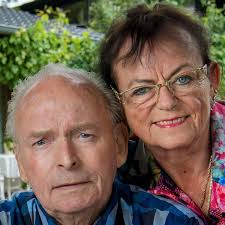 Nu er June Belli forenet med sin store kærlighed