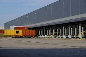 #massacre #orgulho #azambuja onde está a proteção de menores? Dhl Da Azambuja Diz Que Menos De 5 Dos 500 Trabalhadores Testaram Positivo
