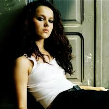 Polish pop idol monika brodka returns to nyc before embarking on a mini sxsw/us tour. Brodka Theaudiodb Com