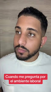 Celebrando el Día del Trabajador con Humor