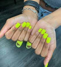 Triniti Alexis On Instagram Mini Set Using Krylx Shopkrylx Tennis Houstonnails Short Square Acrylic Nails Neon Acrylic Nails Square Acrylic Nails