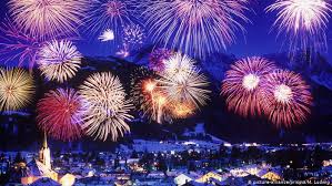In the gregorian calendar, new year's eve (also known as old year's day or saint sylvester's day in many countries), the last day of the year, is on 31 december. New Year S Eve Are Fireworks Harming The Environment Environment All Topics From Climate Change To Conservation Dw 29 12 2017