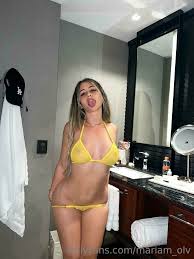 Adri@n⚡💀 on X: @jm_mamacitas Con éstas dos hermosas hermanas cubanas Ameli  Olivera y Mariam Olivera 😉😉 t.co2CgQxr1WcF  X