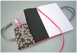 Tuto Promis Tuto Du Mon Petit Bazar Tuto Couture Accessoire Protege Cahier Tuto