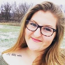 Meredith Winfield's Instagram, Twitter & Facebook