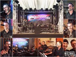 Los geht's mit der begleitung ihrer trauung, über den sektempfang bis hin zur party. Ingolstadt Regensburg Munchen Nurnberg Hochzeitsband Partyband Mix2max Bayern Regensburg Ingolstadt Livemusik
