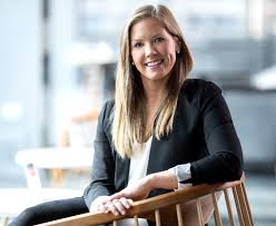 IHT Wealth Management CEO And Leadership: Executives and Demographics