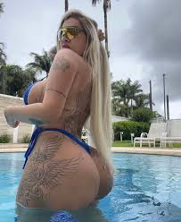 TW Pornstars - 2 pic. Juju Ferrari ✨. Twitter. Bora tomar um banho de  piscina juntos ?. 8:48 PM - 9 Jan 2023