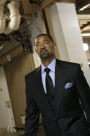Juwan Howard Pregame Style Men Style Tips Mens Clothing Styles Mens Outfits