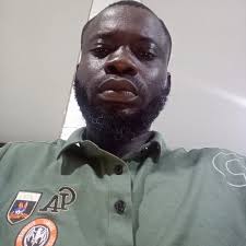 Breaking News: The End of Smartphones As We Know Them? Elon Musk has  unveiled the Tesla Pi Phone — a revolutionary device that challenges  everything we know about mobile technology. No Android.