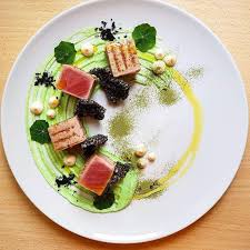 Tuna Tataki Avocado Pea Puree Garlic Mayo Ink Tapioca Cracker Peas Powder Chili Olive Oil Follow Chef Food Plating Techniques Food Plating Modern Food