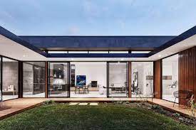 Having a courtyard in the house incorporates nature in the architecture in a beautiful way. Modern Courtyard House Is A Seaside Haven Curbed