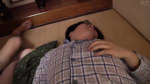 Sếp đụ thư ký - Nghẹt thở từng phút