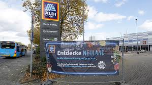 Der sonnenschirm wird verkauft, weil wir uns doch für einen. Xxl Profilierung So Sieht Der Weltgrosste Aldi Sud Aus