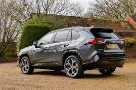 For its fifth and current generation, the rav4 does away with that forced packing. Toyota Rav4 2021 Interior Layout Dashboard Infotainment Parkers