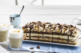 Daim Torte Rezept Von Backen De Rezept Daim Torte Kaffee Und Kuchen Lebensmittel Essen