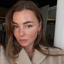 Emily Hall (@milly.hall) • Instagram photos and videos