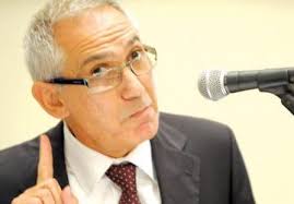 Simon Busuttil sides with misled investors