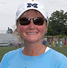 Kristen Henn's Instagram, Twitter & Facebook