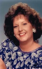 Debbie Demars's Instagram, Twitter & Facebook