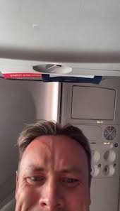 @NoContextHumans's video Tweet