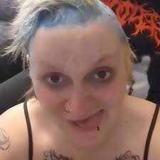 I am now a stylist at Animated Beauty Salon! You'll soon be able to book  with me online starting Feb 10th. I'll be offering a variety of services  including coloring (vivids and