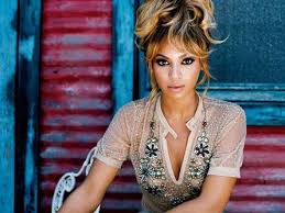 Beyonce is giving us all the braid love with this hairstyle. Pin On Beauty
