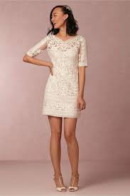 Kaufen sie cocktailkleider jetzt zum kleinen preis online auf lightinthebox.com! Spitzenkleid In Weiss Der Absolute Sommer Trend Traditionelle Brautkleider Kleider Hochzeit Spitzenkleid