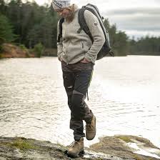 They offer clothes exclusive for women like tops, dresses, pants, skirts and so snow pants are also an essential for the winter in canada. Arrak Outdoor Hiking Clothes Outdoor Clothes