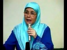 Ustadz zaitun rasmin, ustadz adi hidayat, ustadz bachtiar nasir (keempat dari kanan) serta ustadz abdul somad dikerumuni para peserta usai memberikan ustadz bachtiar nasir (ubn) diberi giliran pertama dan berbicara menyinggung soal persatuan dan lemahnya kondisi umat islam saat ini dalam. 10 Create By Your Own Ideas Wall Shelves Bedroom Indonesia Fashion Week Dress Sewing Tutorials