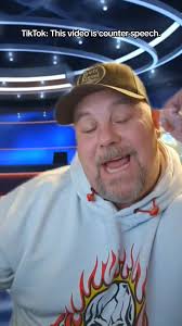 Real Pat King Offical