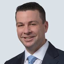 Justin Ackerman's Instagram, Twitter & Facebook