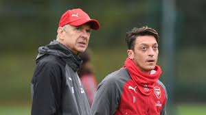 Transfer döneminin en merak edilen isimlerinden biri mesut özil. Arsenal Transfer News Mesut Ozil Backed To Thrive At Fenerbahce By Club Legend Arsene Wenger Eurosport