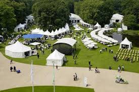 Das international vertretene unternehmen verleiht zelte und andere temporäre raumlösungen. Schurzenfest Und Zeltgelage Taste Of Berlin Mit Losberger Zelten Losberger De Boer Gruppe Pressemitteilung Pressebox