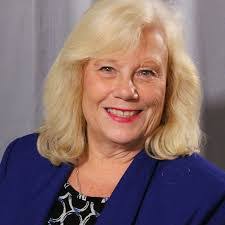 Donna Coppola's Instagram, Twitter & Facebook