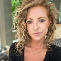 Krista Oliver's Instagram, Twitter & Facebook