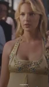 Scarface (1983): Omar Got Hanged By Helicopter