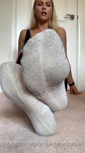 Online Xxx Video 10 Amberskyetoesies 26 06 2020 469765636 Dirty Sock Slaves  Onlyyyyy | Feet | Feet Porn Foot Fetish Footjob - XFantazy.com