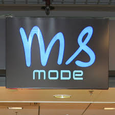 Het zal een editie zonder publiek zijn, maar de organisatie heeft er alles aan gedaan om de vele duizenden wielerfans te kunnen verwennen met een. Ms Mode Kuurne Ring Shopping Opening Hours Address Phone