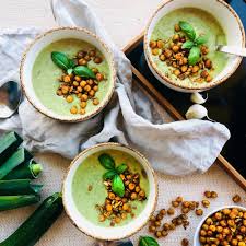 Pin Von Adrienne Tonner Auf Suppen Kichererbsen Lebensmittel Essen Zucchini