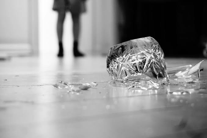 What Do Dreams About Broken Glass Mean? | Sleep Matters Club